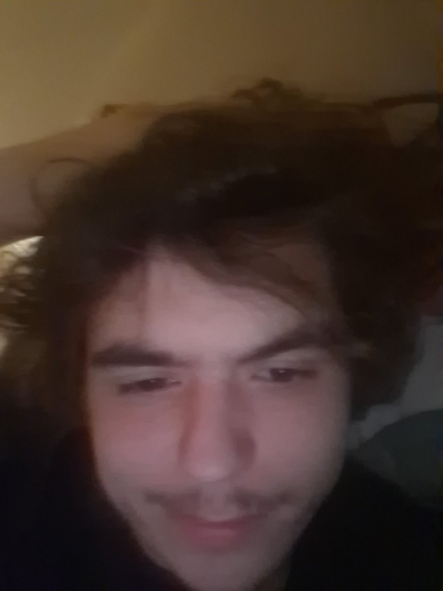 mocarz trzeci wielki tweet media