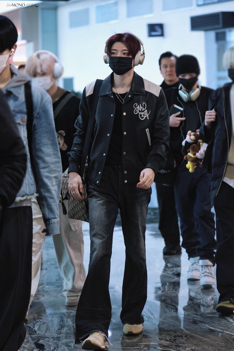 DerMond_SION tweet media