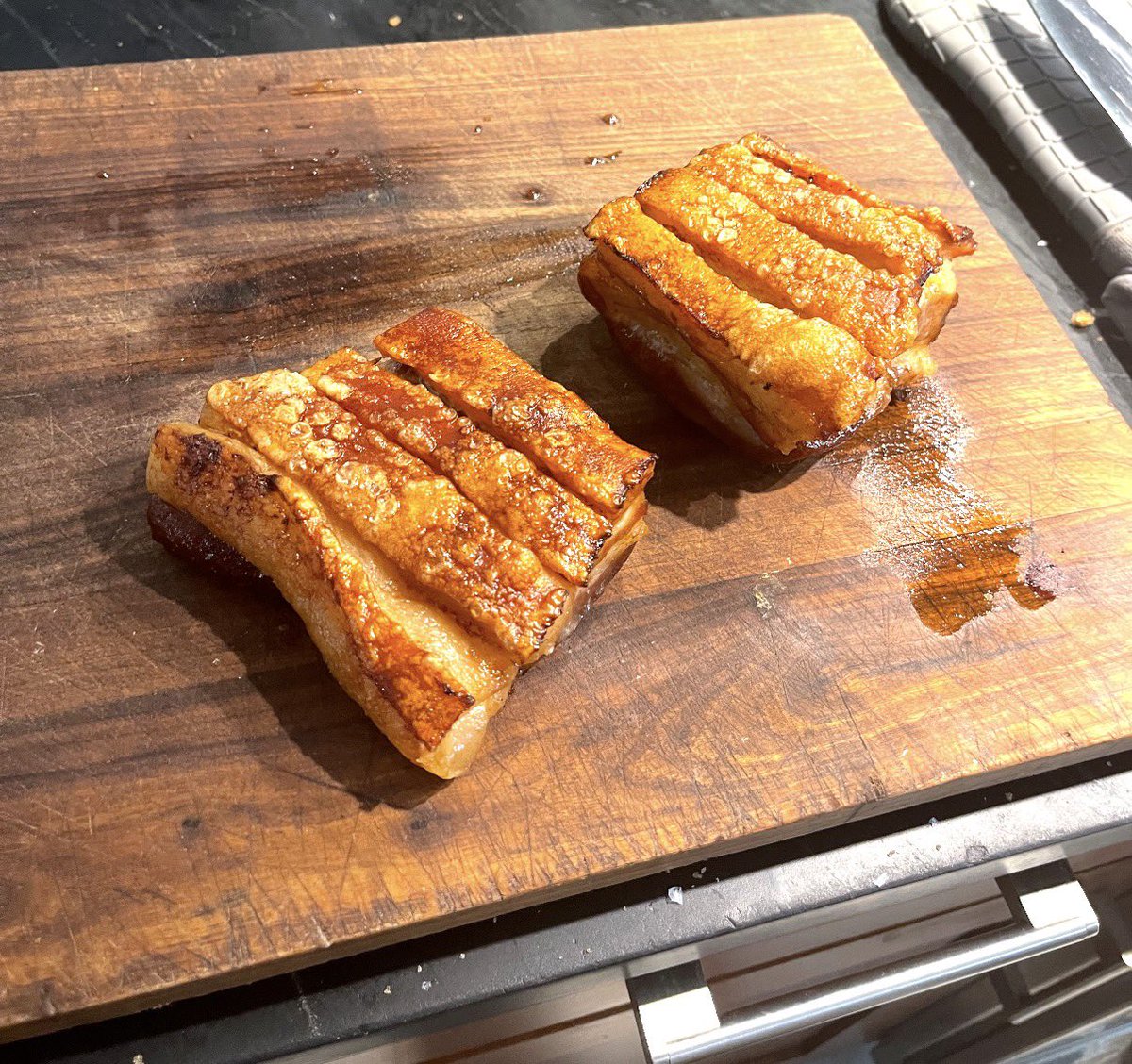 death_drivee tweet media