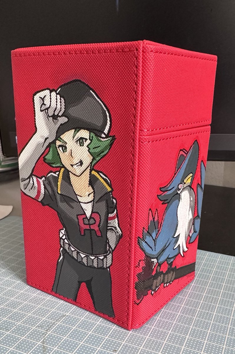 aaron 🦇 tweet media