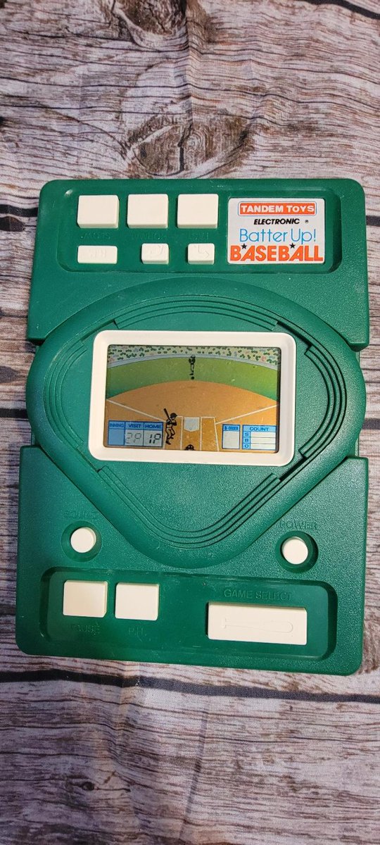 wolfee27 tweet media