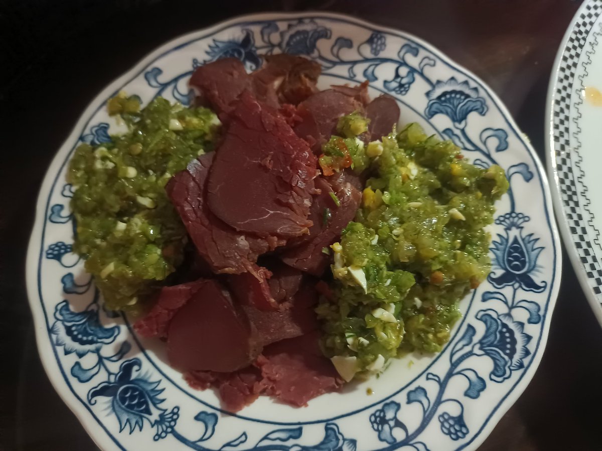 いただいた鹿ハムは、フェンネルサルサヴェルデを添えていただきました🙌
帰ってからも　#山肉会