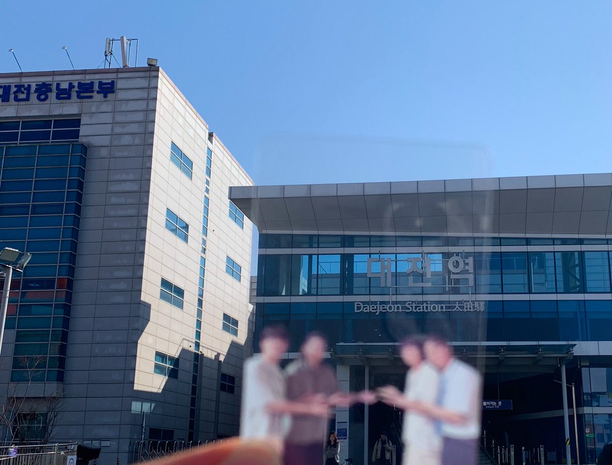 필북📕 tweet media