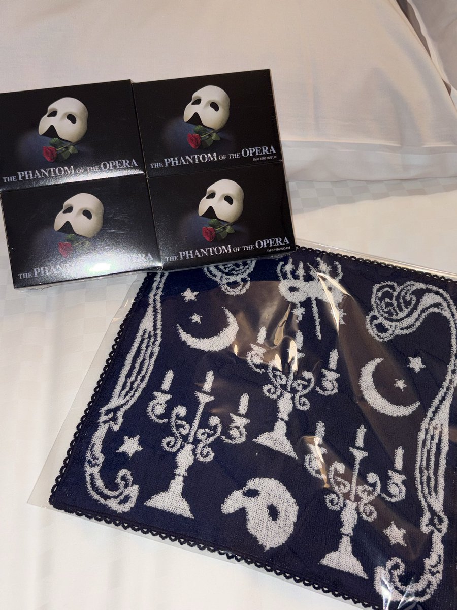 昨日ライブ前にオペラ座見に行った🎶何回観てもやっぱり良い( ՞߹ – ߹՞ )