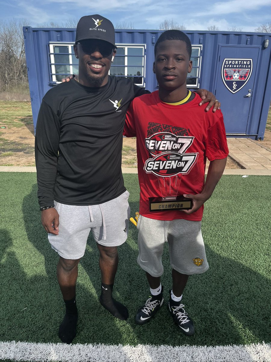 Elijah Collins tweet media