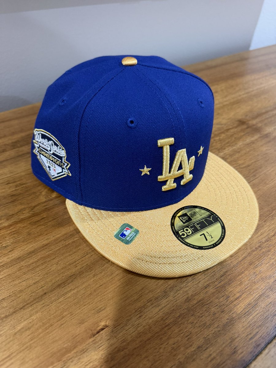 The World Series Champion VP 🐺 tweet media