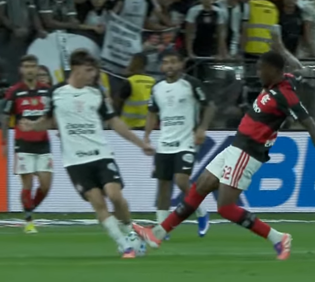 Central do Fla tweet media