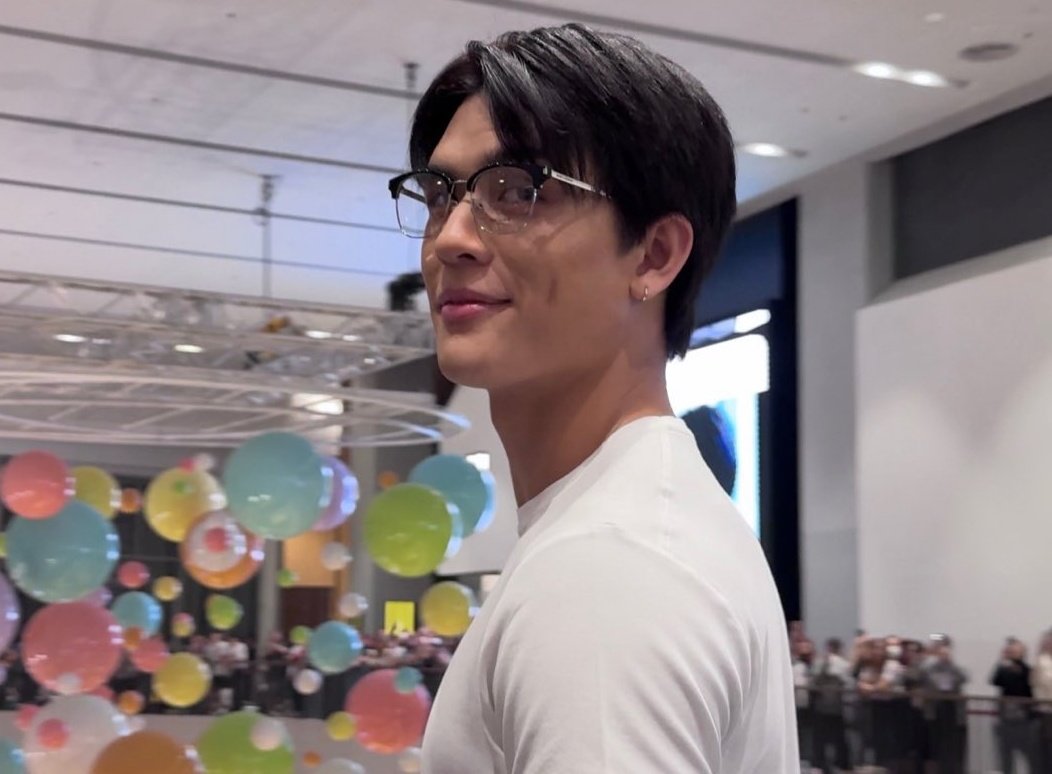 jai ᵗᵘᵃ ᵃᵖᵒˡᵒᵍⁱˢᵗ tweet media