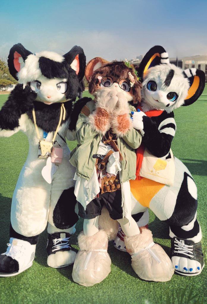 아울메이즈에요!!!!!!! tweet media