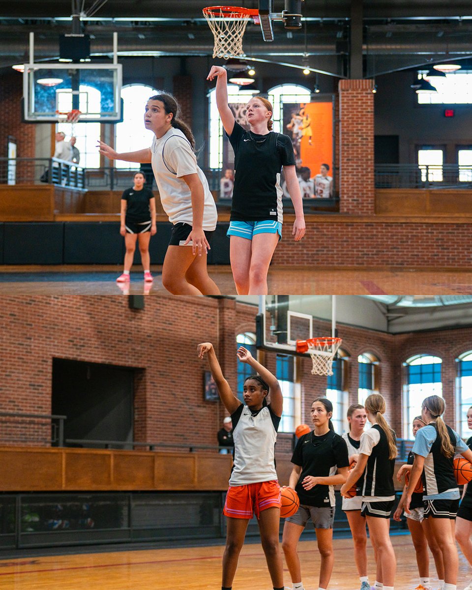 All Iowa Attack Girls tweet media