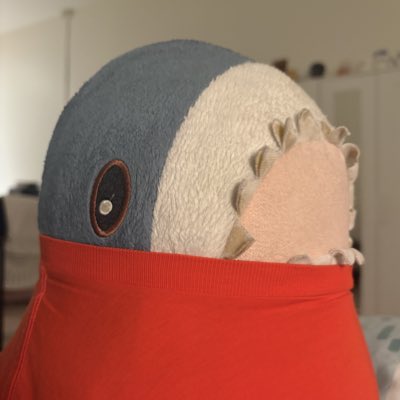 Blahaj Working 😢 tweet media