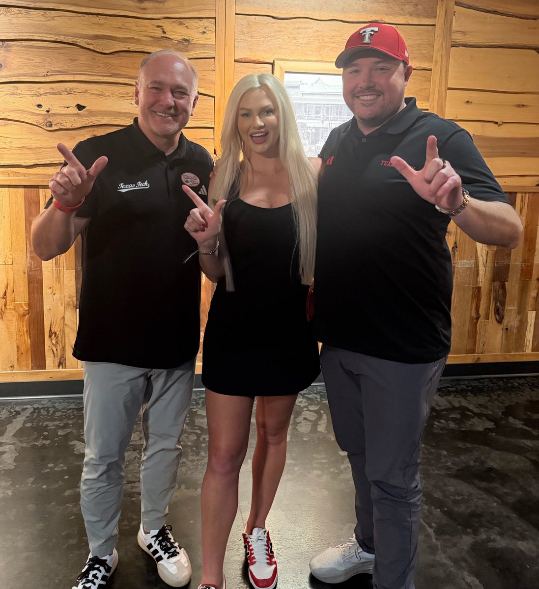 Taylor Cusack tweet media