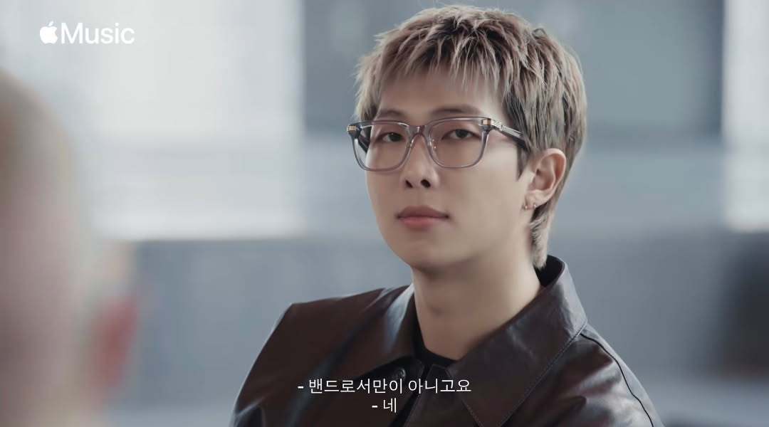 SL²³¹ tweet media