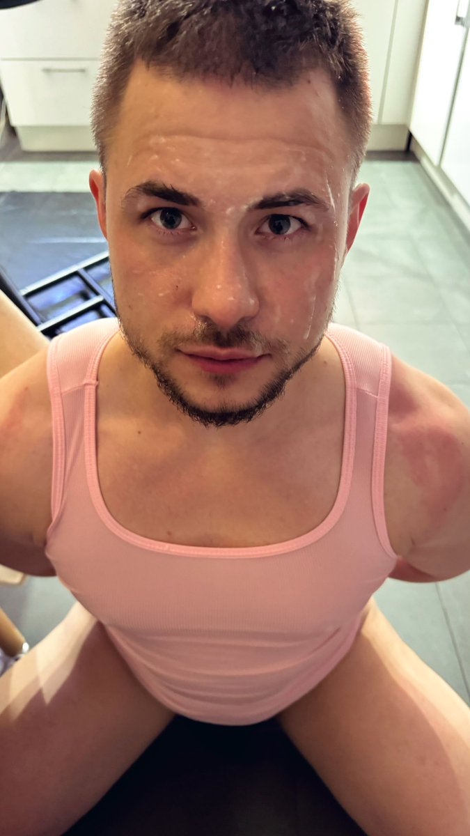 Dimitry_Mih's tweet photo. I tried hard today

#GoodBoy #FetishGuy #Slave #Domination https://t.co/A9OSX1yatx