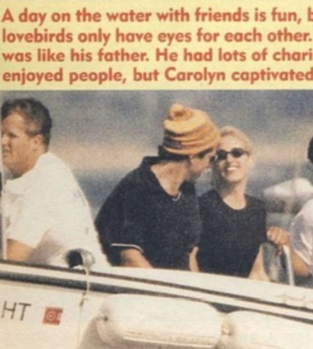 ًcaroline tweet media