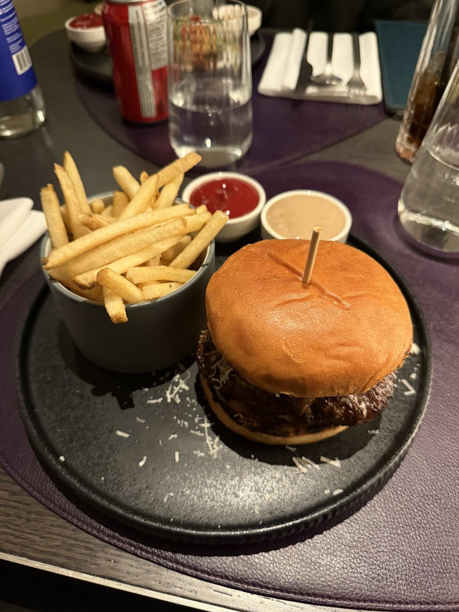 Calista Diamandis 👑 TORONTO tweet media