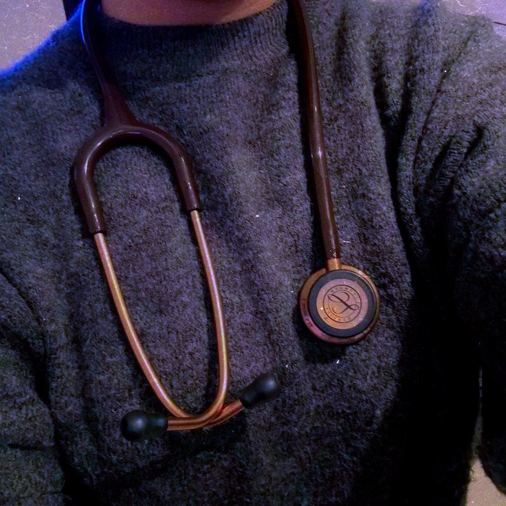 𝖽𝗈𝖼𝗍𝗈𝗋 𝖻𝖾𝗅𝗅 tweet media