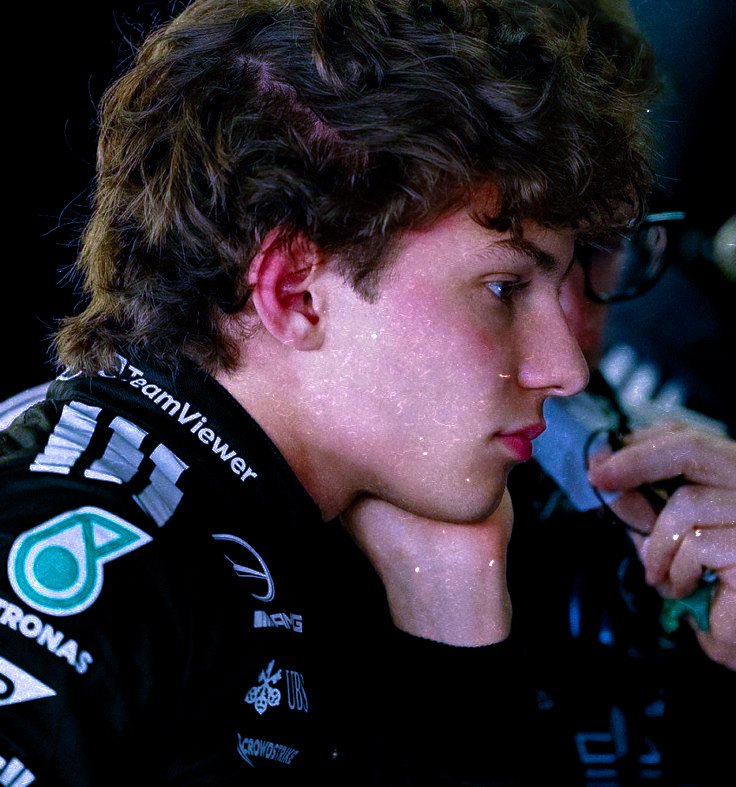 𝖽𝗈𝖼𝗍𝗈𝗋 𝖻𝖾𝗅𝗅 tweet media