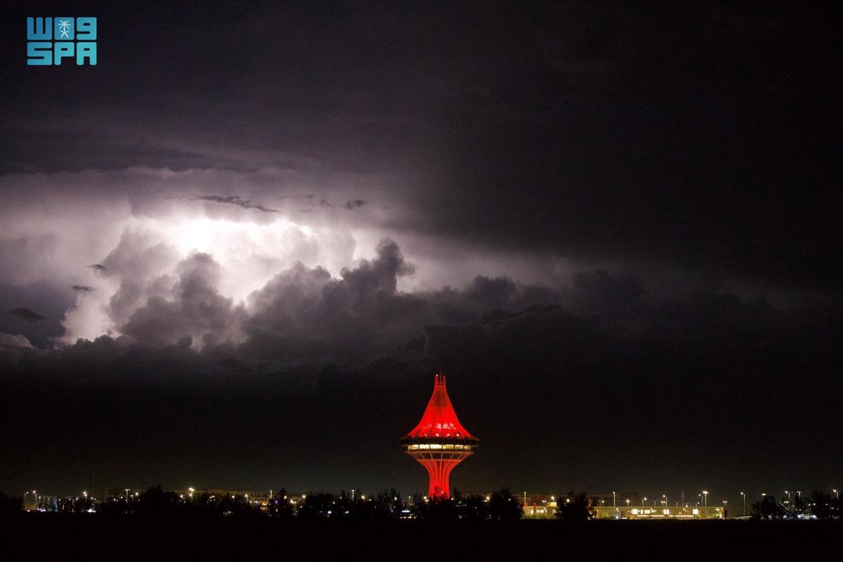 كاريزما الخرج tweet media