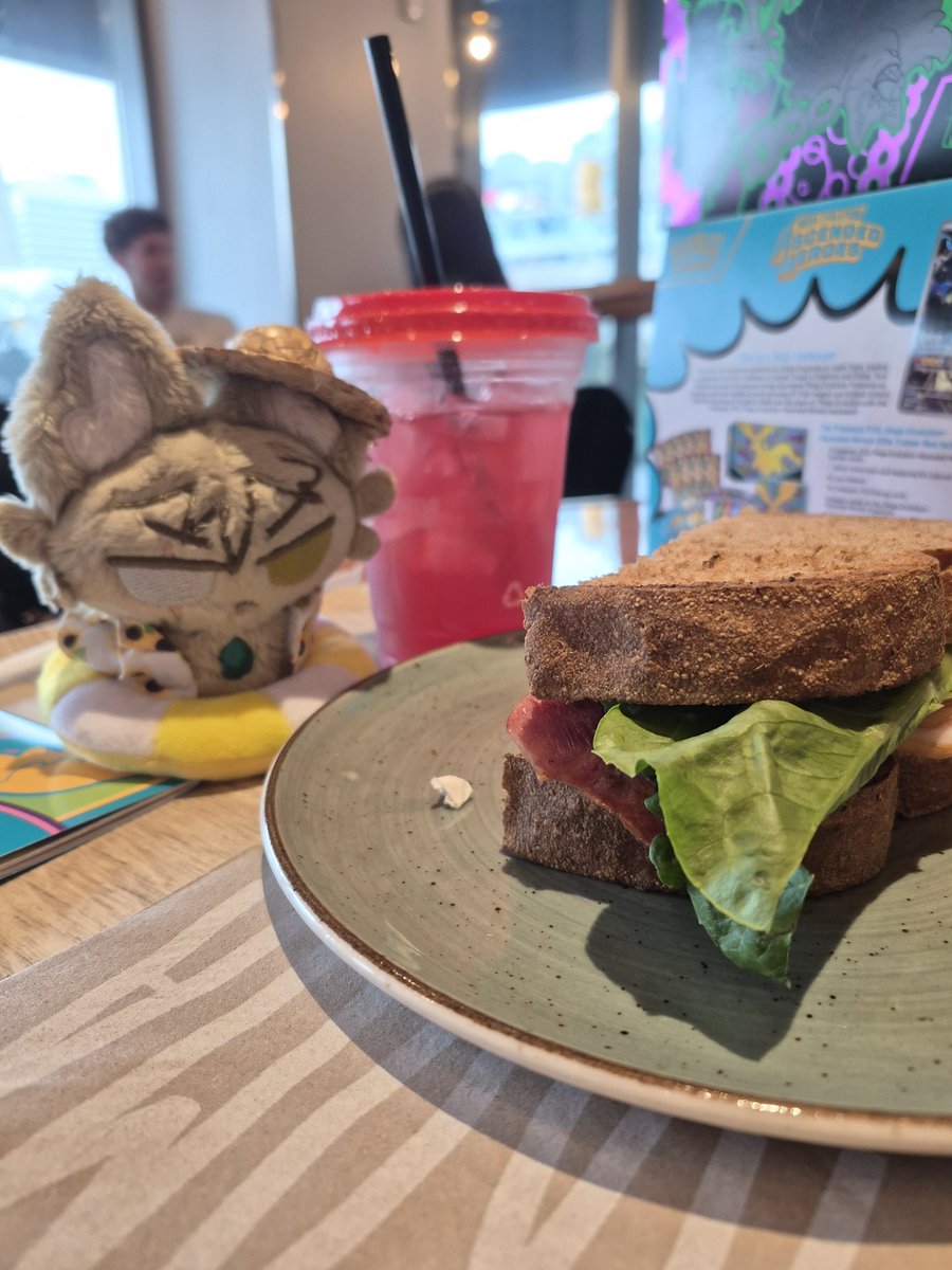 Boo!👻 | Comms Open tweet media