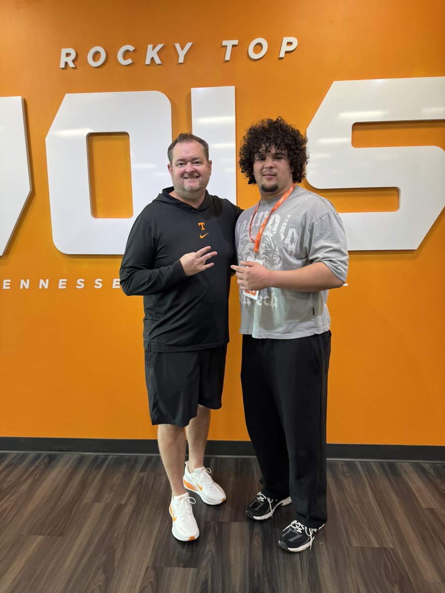 RJ Cruz III tweet media