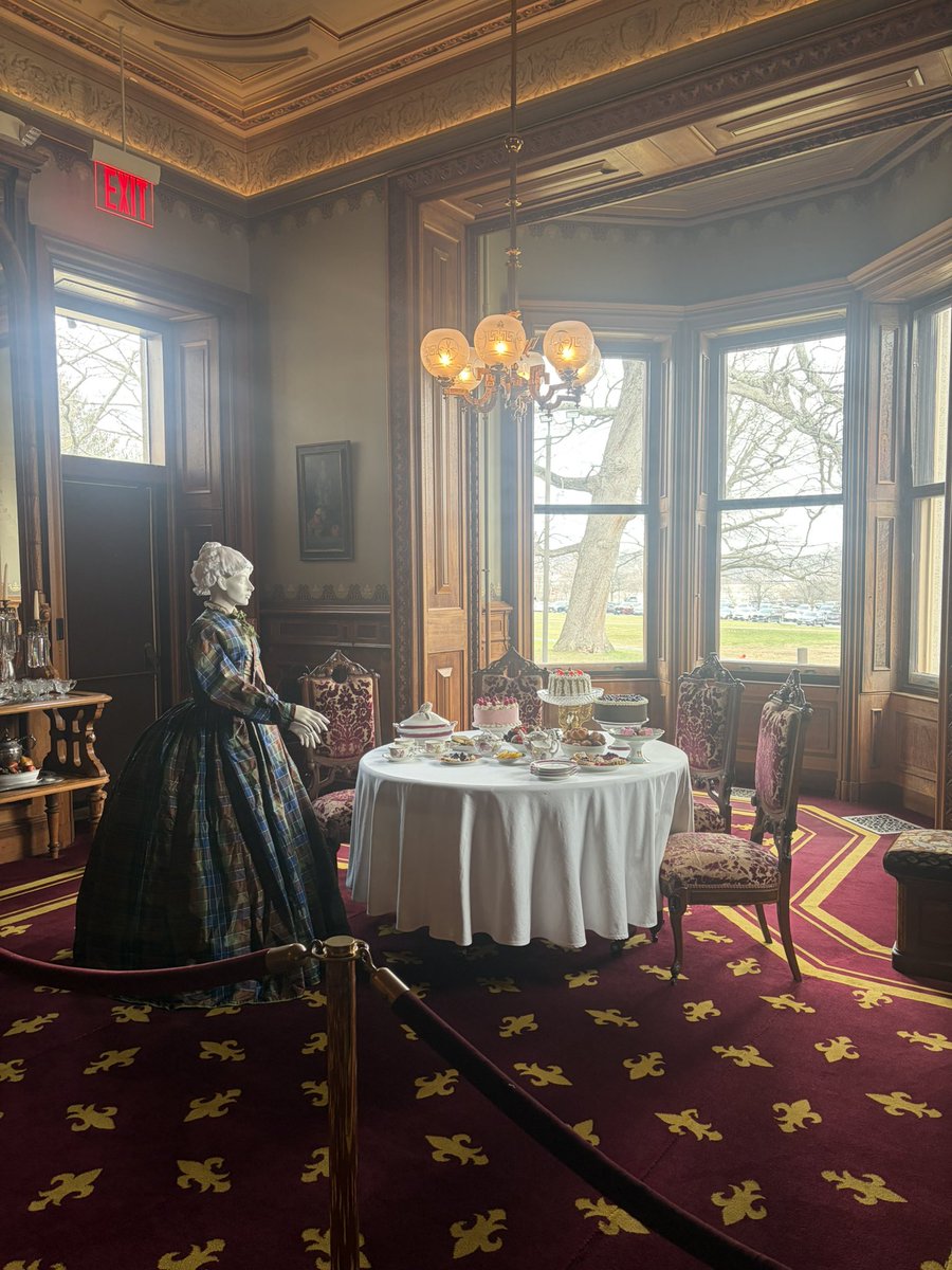 Alexandra tweet media