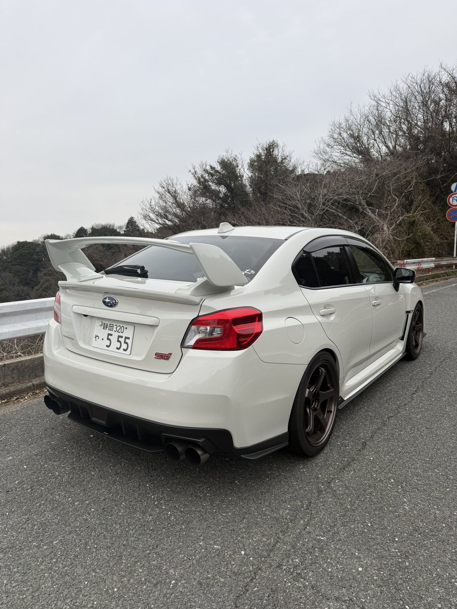 𝕔𝕙𝕒𝕟𝕚🐇 tweet media