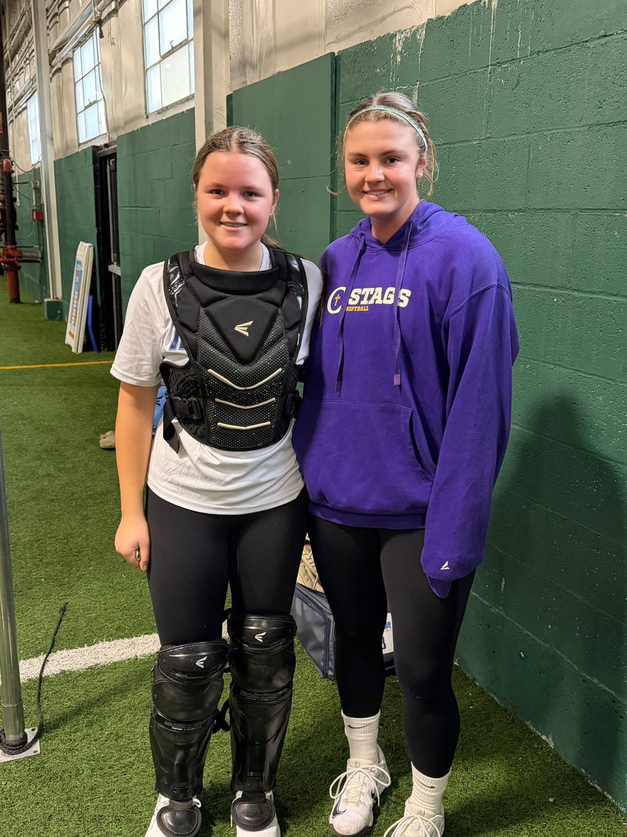 georgiabrandt29's tweet photo. I had such a great time catching for you today @AddisonDeroche! Grateful for the chance to test my skills catching such an amazing pitcher. Good luck this spring!

@jcoupal @RITG_14u @thunderjam134 @BobRossiRITG @Frank_Lieto @DirectRecruits @ExtraInningSB @LineDsoftball https://t.co/qkxTYZw2u1