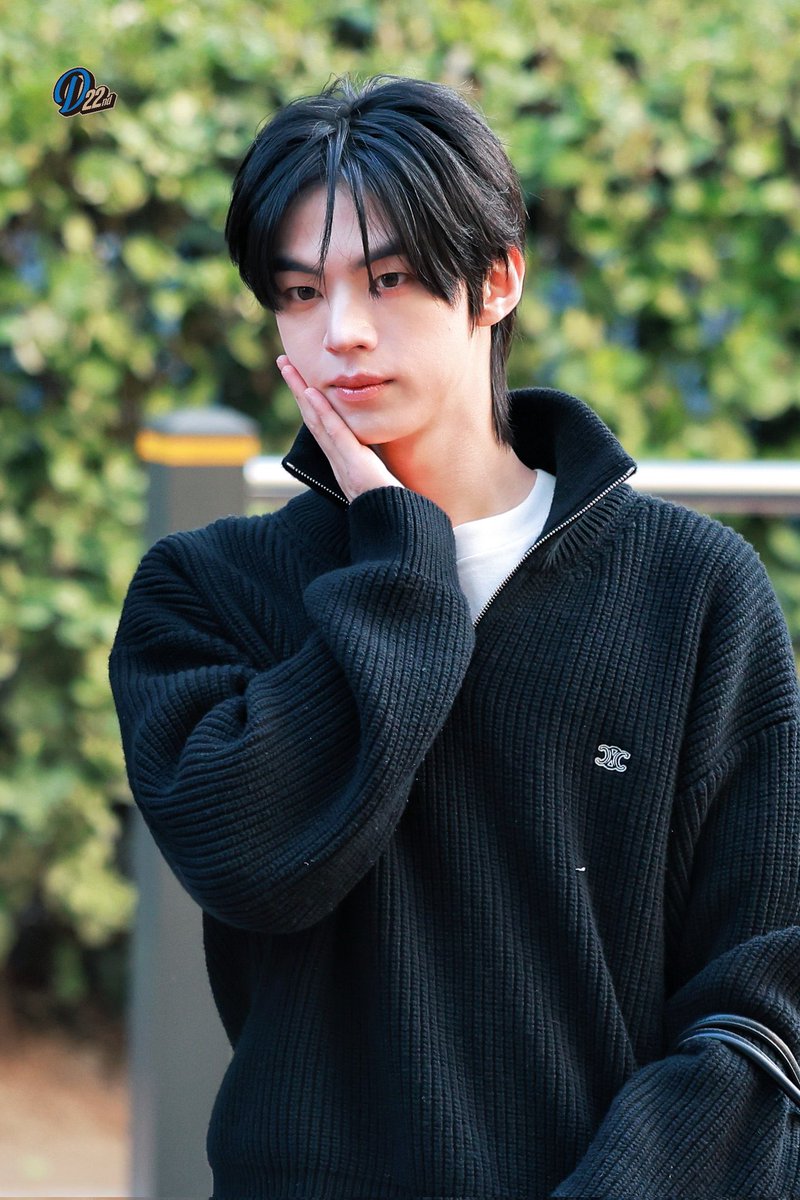 𝑫𝒐𝒉𝒐𝒐𝒏 rest tweet media