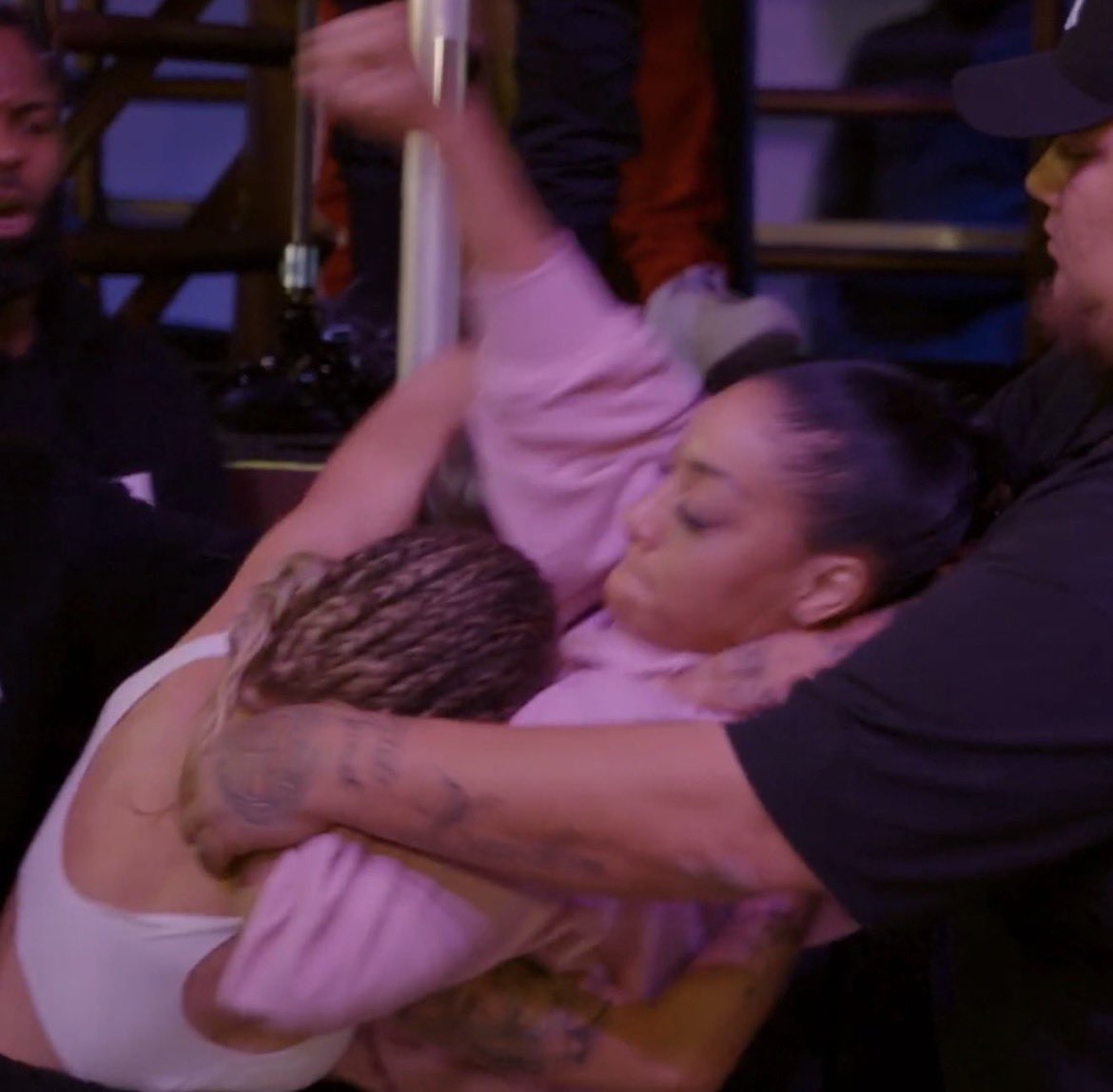 darkskinish tweet media