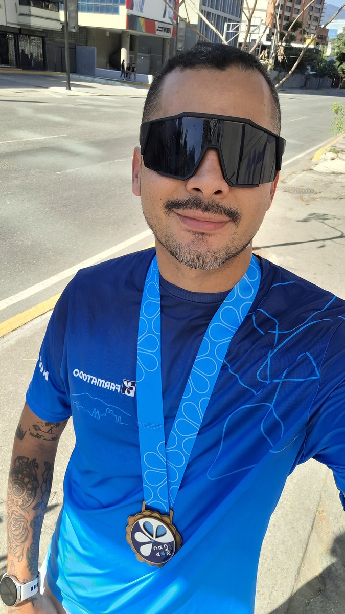 𝚛𝚞𝚜 :) tweet media