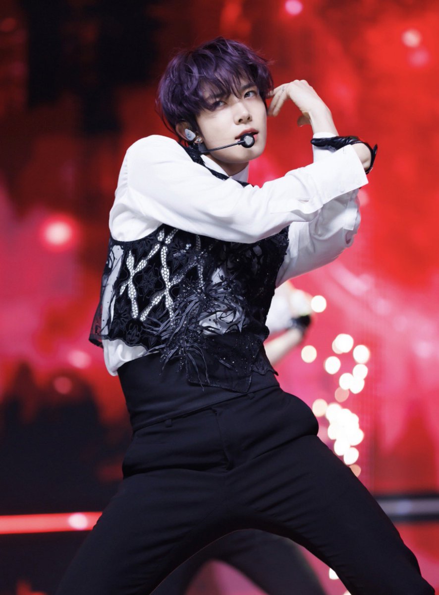 sunghist 7 tweet media