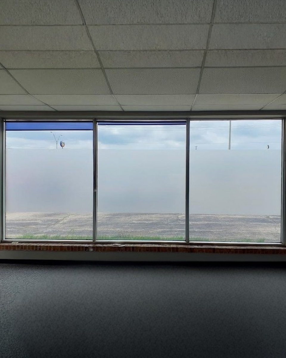 SolarTint1979's tweet image. Temporary construction film keeps your project discreet and protected and removes cleanly when the job is done!

📞513-829-8818
🌐solartint.com

 #ConstructionFilm #ProjectProtection #CleanRemoval #BuildingSite