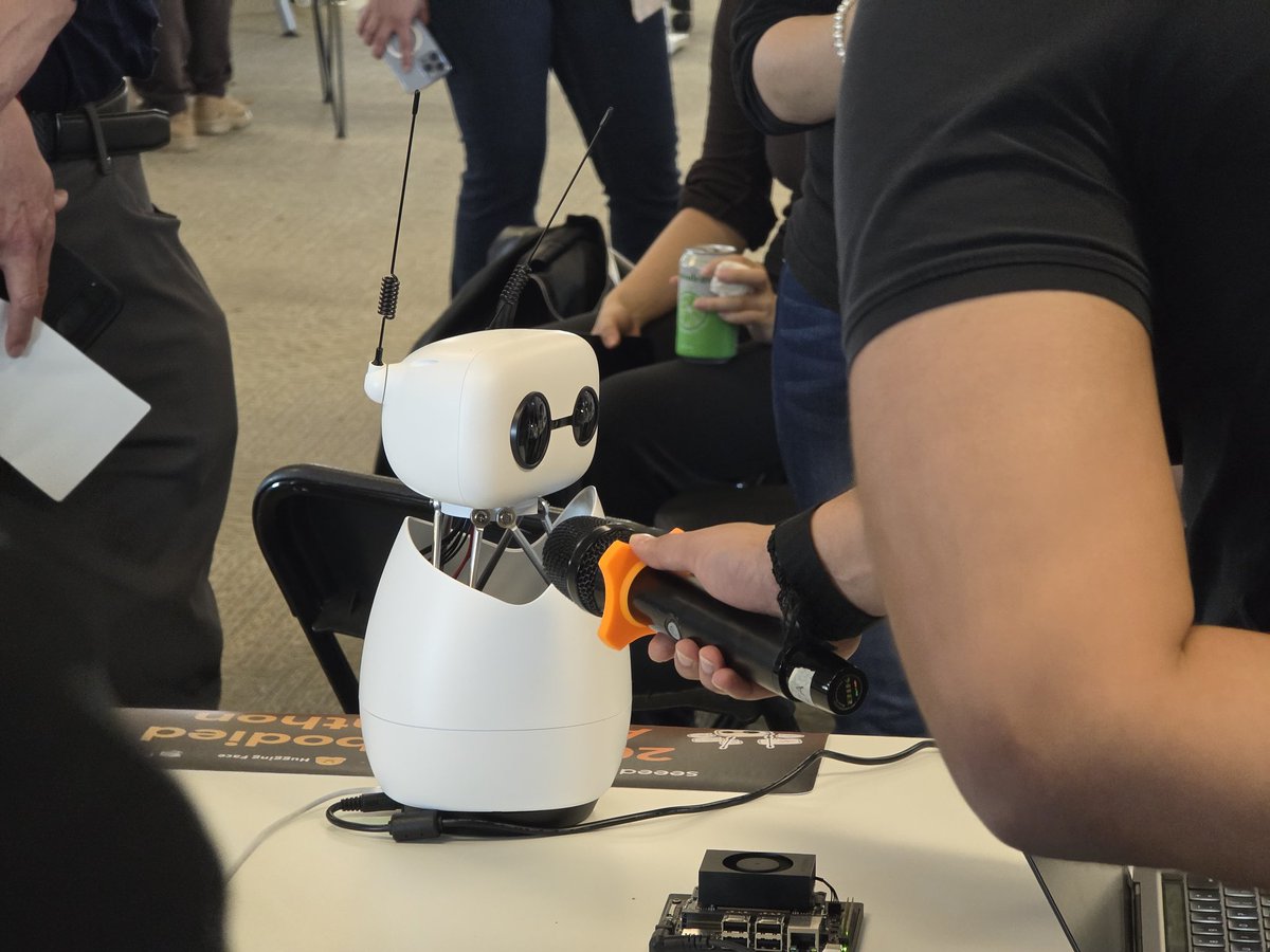 Open Robotics tweet media