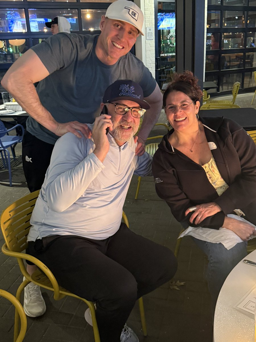 Leander Walker tweet media