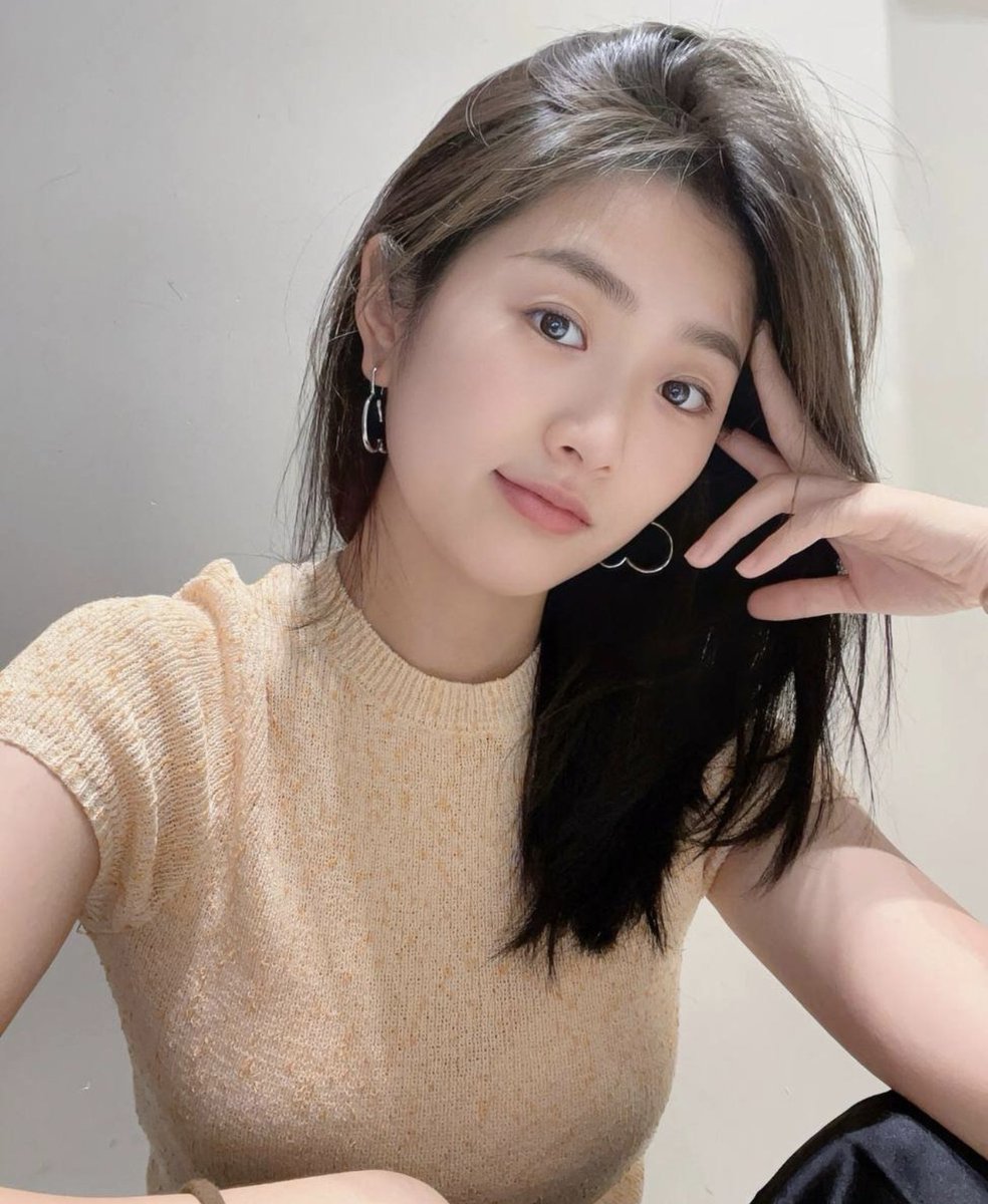 Frenando1990's tweet photo. #合肥 96年小学老师刚玩这个想来碰碰运气，找一个合得来的 https://t.co/YODpJiA8FY
