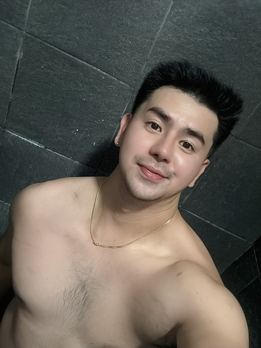 B O N J O U R 🦅 tweet media