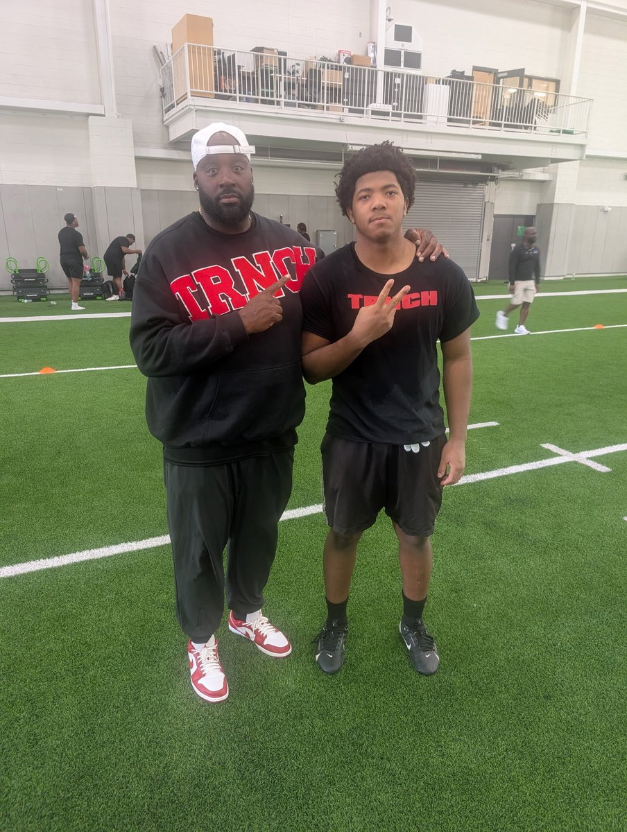 Elijah Branch tweet media