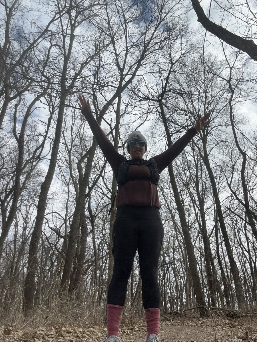 BTapintofitness's tweet photo. The weather was not great so I went to some more sheltered trails for my long run and knocked out 16 miles on the trails! Freezing cold by the end but had a really good #sundaylongrun ✅🏃🏼♀️➡️
As a reminder; only have 9 days to finish fundraising for Team @NoStigmas ‼️💚 https://t.co/1olDifQDTW