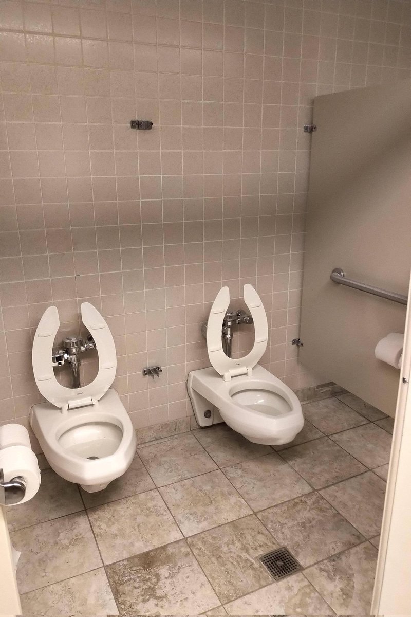 Boten Anna tweet media