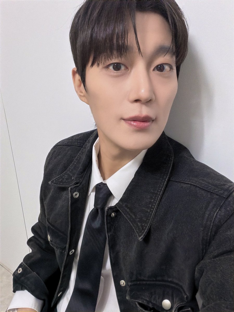 하이라이트(HIGHLIGHT) tweet media