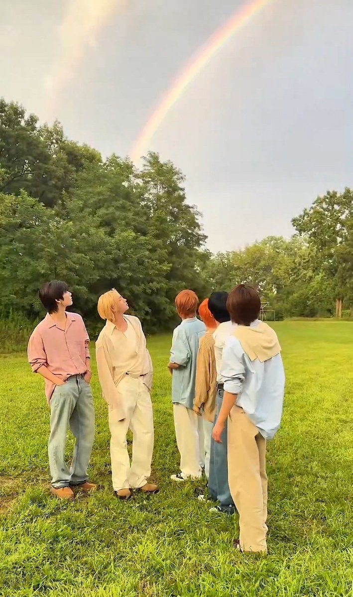 にこ🌼.* tweet media