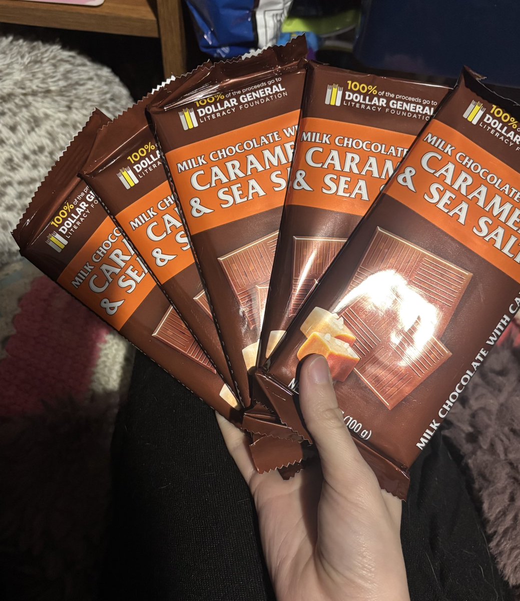 🚦🦜shane’s tits tweet media