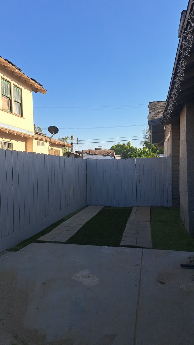 El Toño tweet media