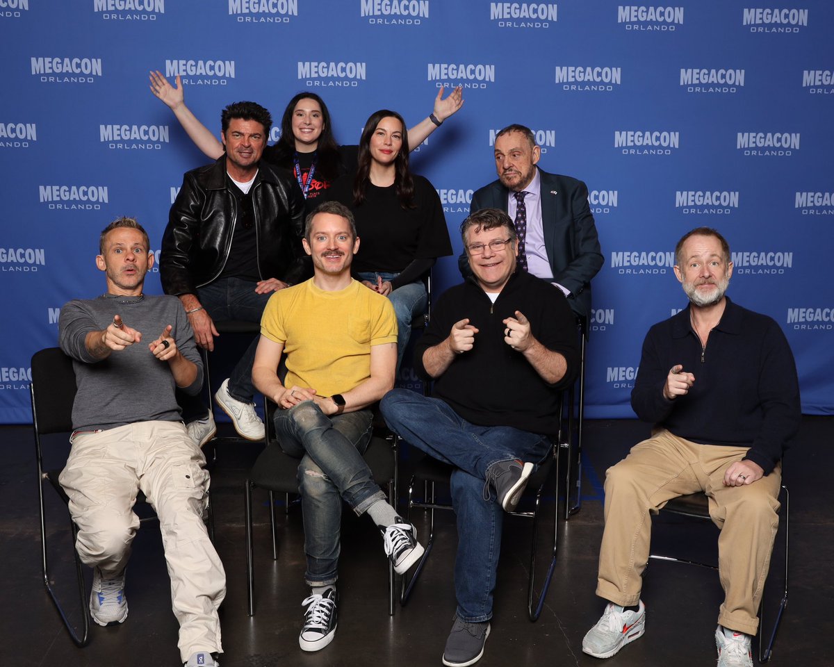 Michelle🩸Lestat’s Vodka Bottle tweet media