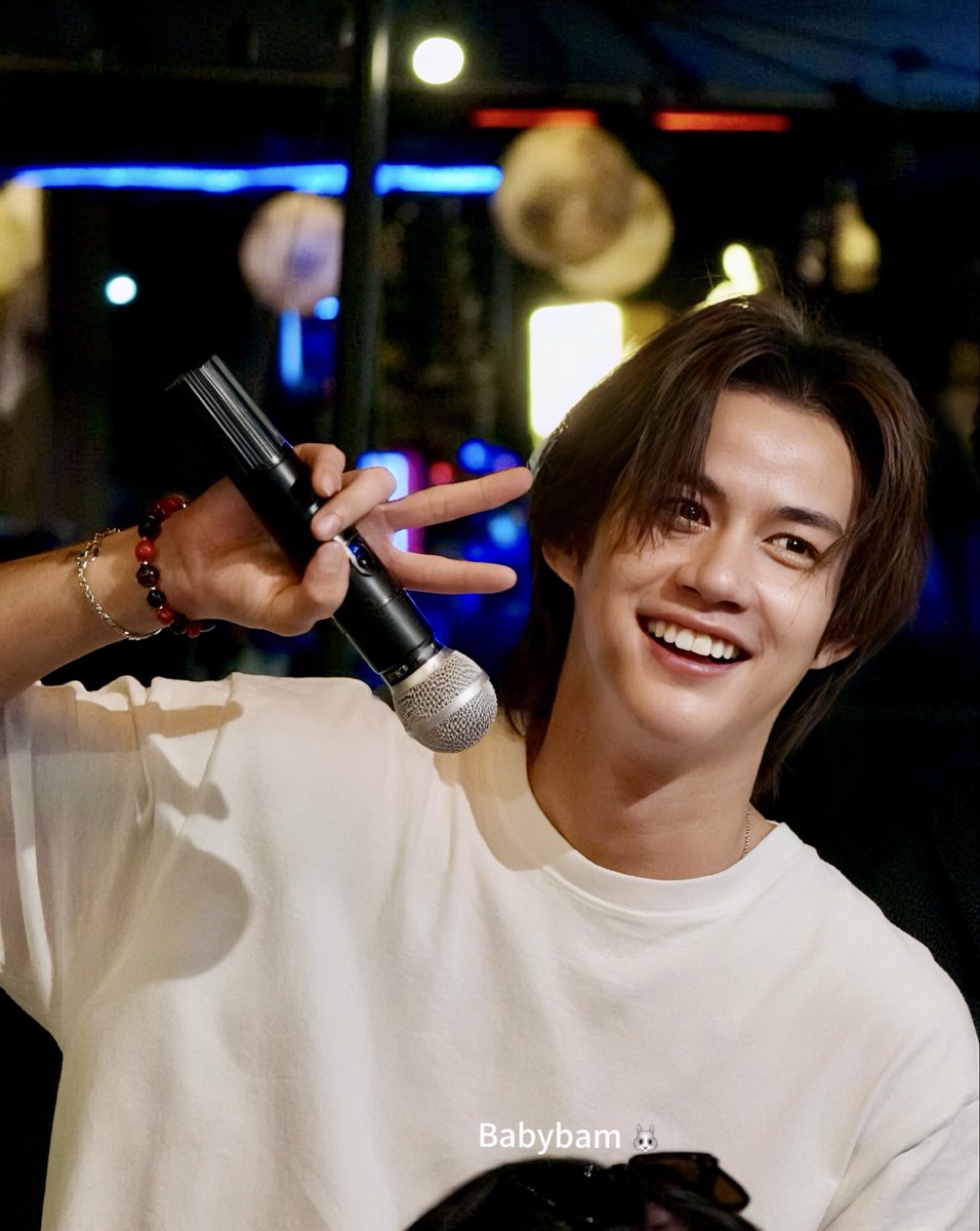 เป้นแฟนคลับจะขออะไรได้นอกจากขอให้เธอกินอิ่ม นอนหลับ สุขภาพแข็งแรง มีหน้าที่การงานที่ดี มีคนรักคนเอ็นดูเยอะๆ ❤️

2303 Oat My Sunshine

#OatPasakorn