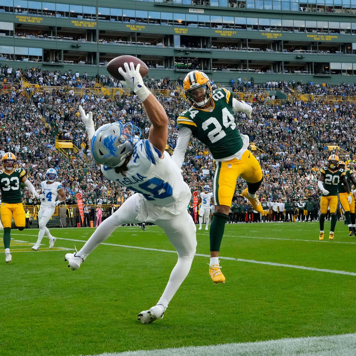 𝔗𝔥𝔢 𝔇𝔢𝔱𝔯𝔬𝔦𝔱 𝔗𝔦𝔪𝔢𝔰 📰 tweet media