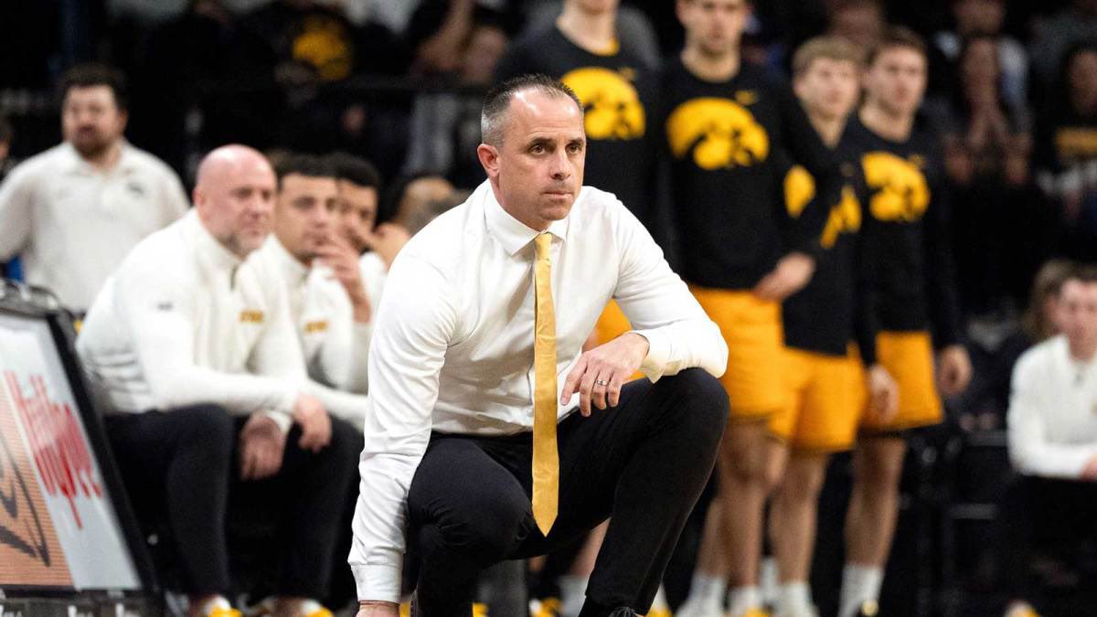 College Basketball Report tweet media