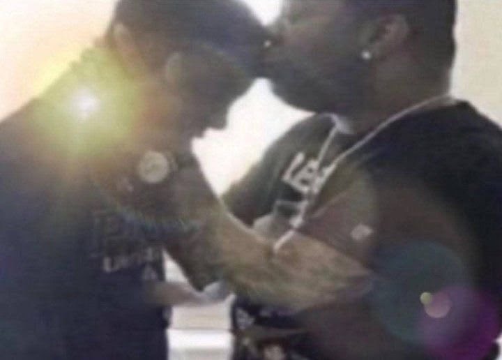 terrícola 𝜗𝜚 tweet media