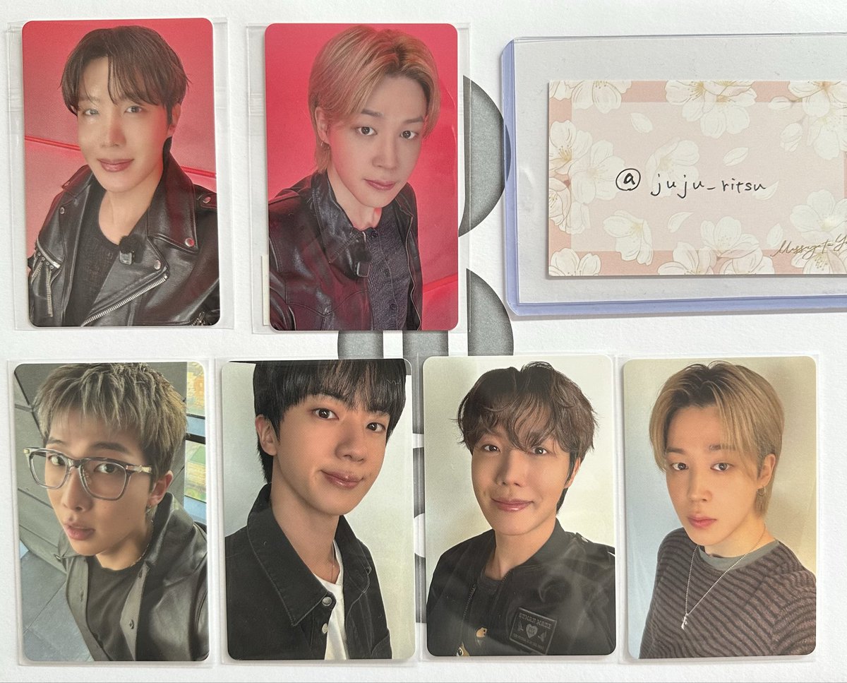 juju_ritsu's tweet photo. BTS ARIRANG 
weverse ラキドロ トレカ 交換

【譲】RM  JIN  J-HOPE  JIMIN
　　ナムジュン　ジン　ホソク　ジミン
【求】同種　JUNGKOOK  または
　　異種ユニバ特典　JUNGKOOK ジョングク

郵送にて交換できる方いらっしゃいましたらリプ、DMよろしくお願いいたします。

#BTSトレカ交換
 #BTS交換 https://t.co/mBWWvD1qkv
